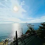 Sunset 11 - Fronte Mare Санремо